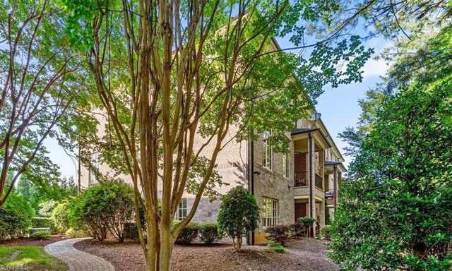 5 Old Saybrook Drive, Greensboro, NC 27455