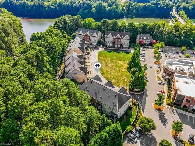5 Old Saybrook Drive, Greensboro, NC 27455