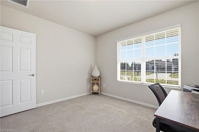 1917 SW 4th ST, Cape Coral, FL 33991