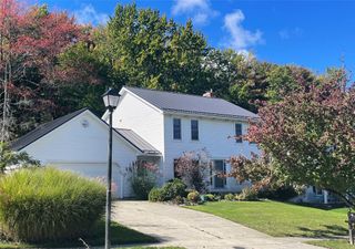 4802 AMHERST Road, Erie, PA 16506