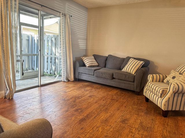 1845 NE 15th Avenue, Fort Lauderdale, FL 33305