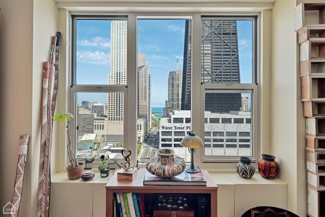 777 N Michigan Avenue 2500, Chicago, IL 60611