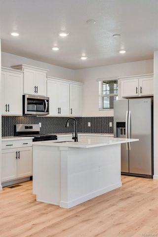 22352 E 7th Place, Aurora, CO 80018
