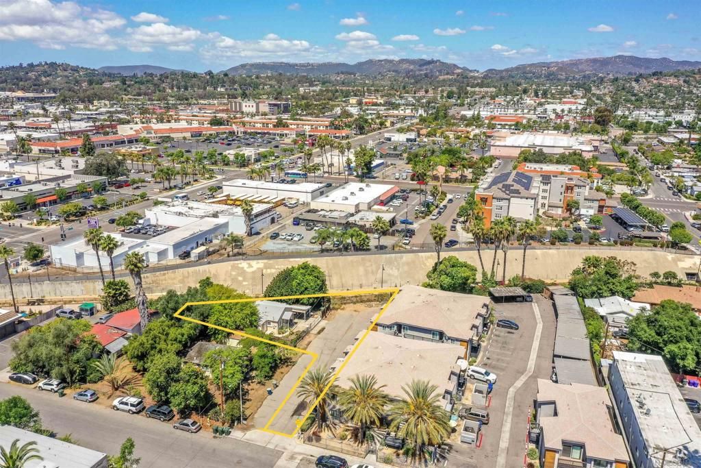 411 Waverly, Escondido, CA 92025 — exterior