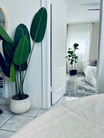 707 S 2nd Avenue S 2, Lake Worth Beach, FL 33460