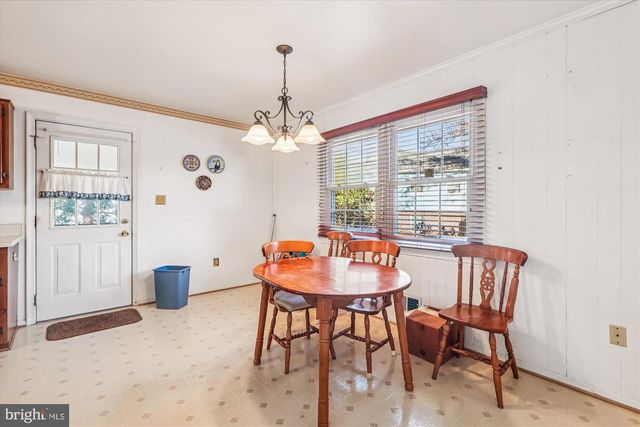 7013 STONE MILL PL, Alexandria, VA 22306