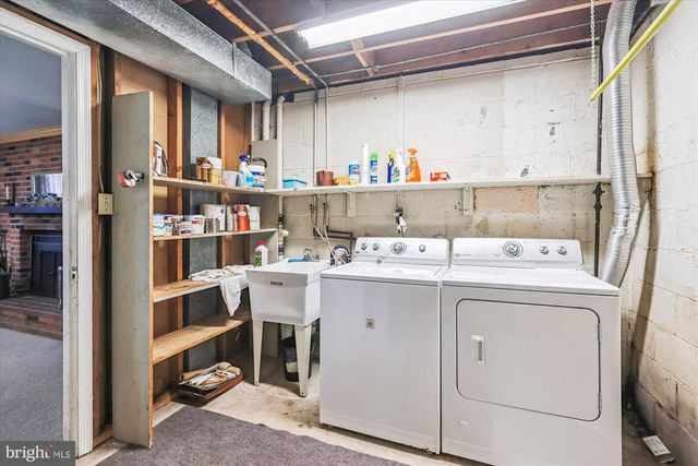 7013 STONE MILL PL, Alexandria, VA 22306