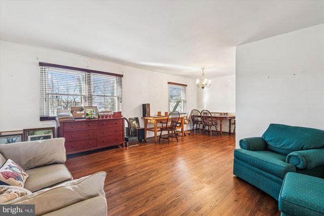 7013 STONE MILL PL, Alexandria, VA 22306