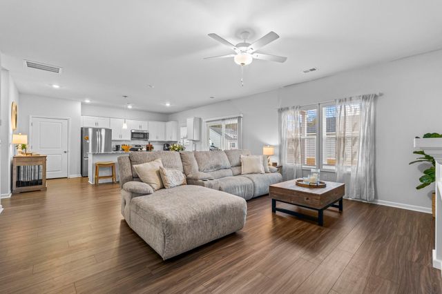 130 Hancher Dr., Myrtle Beach, SC 29588