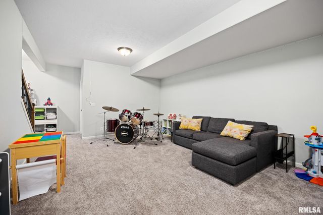 324 YORK Avenue, Morton, IL 61550