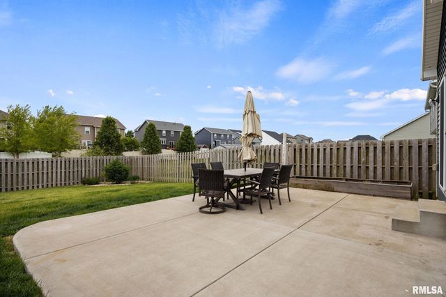 324 YORK Avenue, Morton, IL 61550