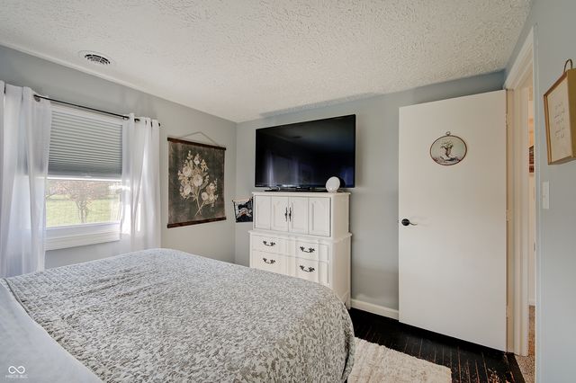 1334 Demaree Road, Greenwood, IN 46143