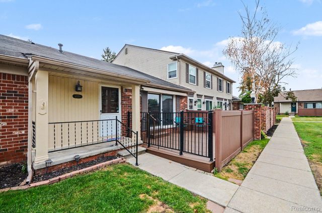 41150 Southwind Drive, Canton Charter Township, MI 48188