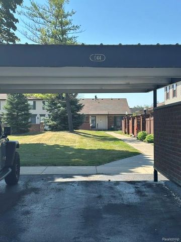 41150 Southwind Drive, Canton Charter Township, MI 48188