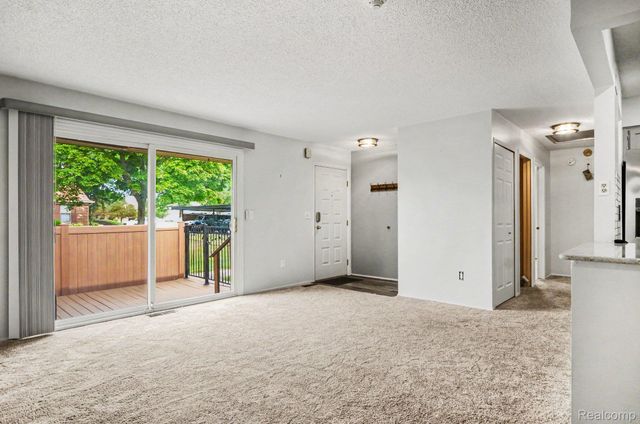 41150 Southwind Drive, Canton Charter Township, MI 48188