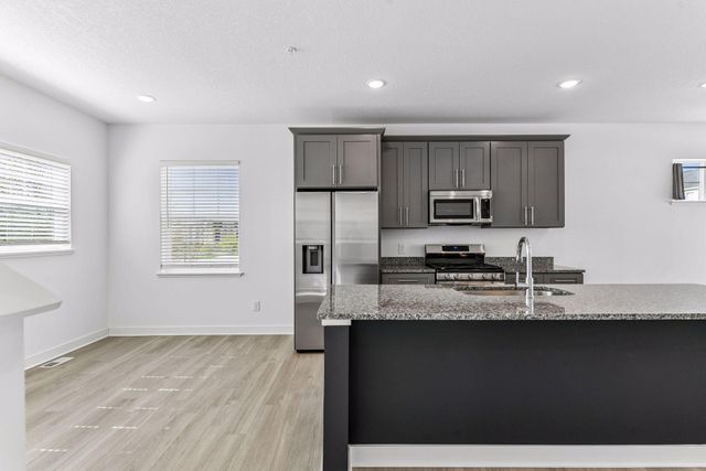 3141 Clover Ridge Drive, Chaska, MN 55318