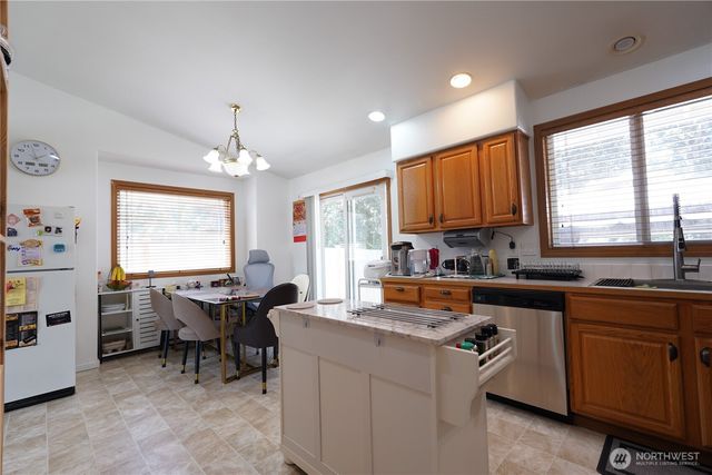 1903 O Court SE, Auburn, WA 98002