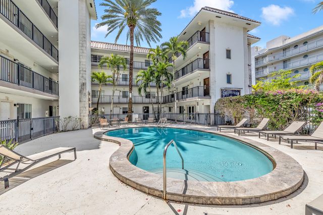 924 SE 2nd Street 32, Fort Lauderdale, FL 33301