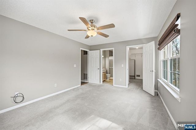 130 Raintree Lane, Mahwah, NJ 07430