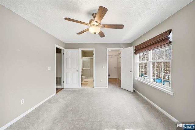 130 Raintree Lane, Mahwah, NJ 07430