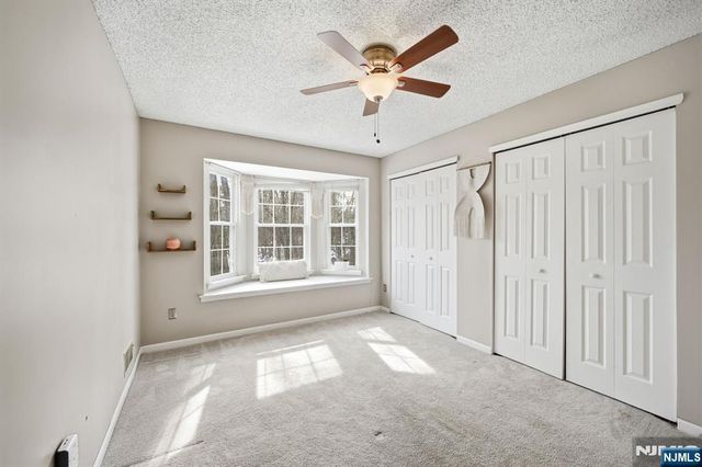 130 Raintree Lane, Mahwah, NJ 07430