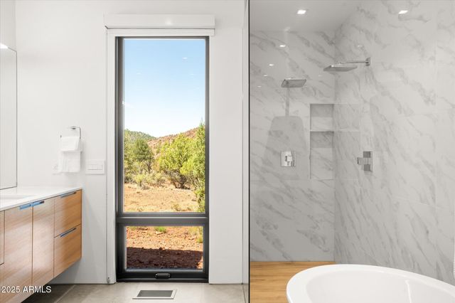 15 HARVEST Lane, Sedona, AZ 86336