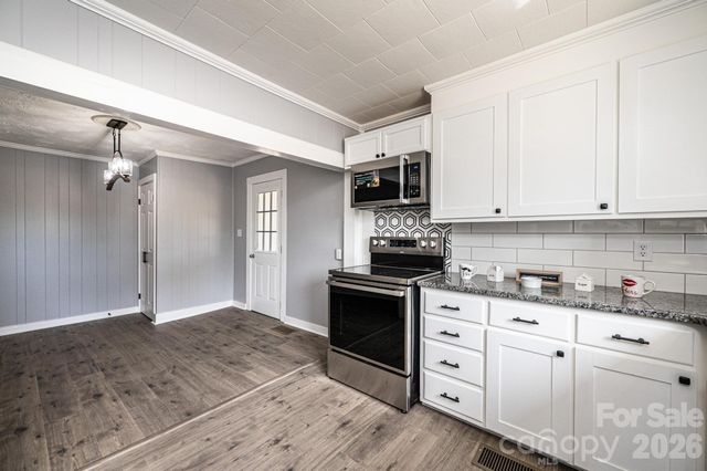 2088 Stamey Road, Hudson, NC 28638