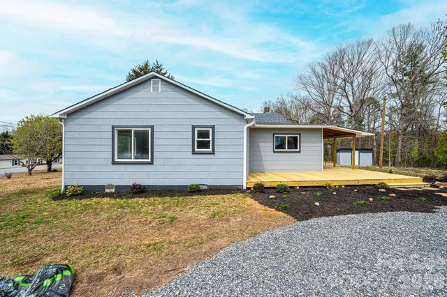 2088 Stamey Road, Hudson, NC 28638