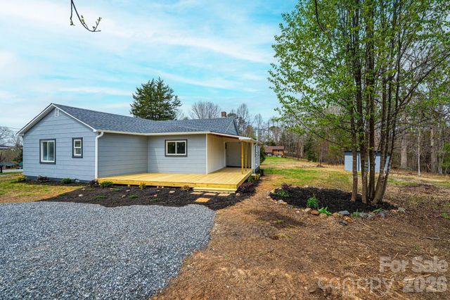 2088 Stamey Road, Hudson, NC 28638