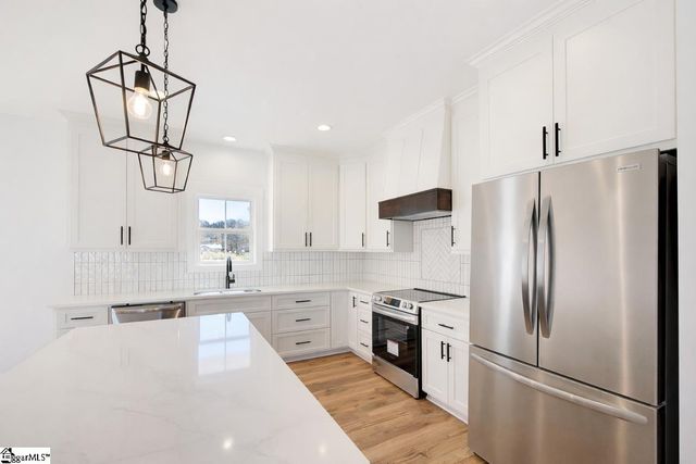 406 Edgewood Drive, Belton, SC 29627