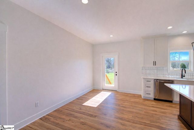 406 Edgewood Drive, Belton, SC 29627