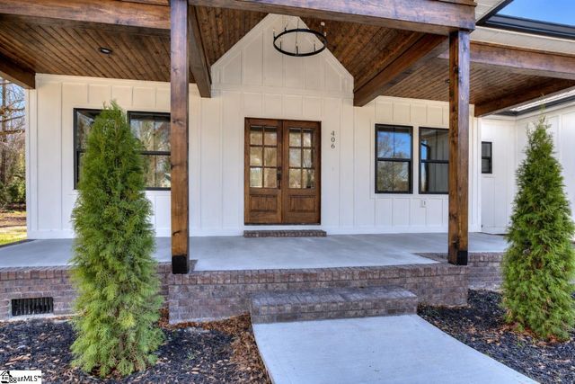 406 Edgewood Drive, Belton, SC 29627