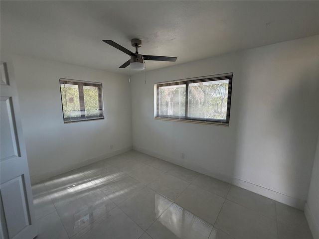 929 SW 10th Avenue, Delray Beach, FL 33444