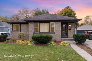 2023 Kollen Street, Saginaw, MI 48602