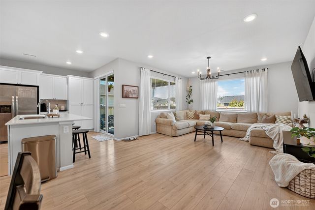 13519 197th St E, Graham, WA 98338