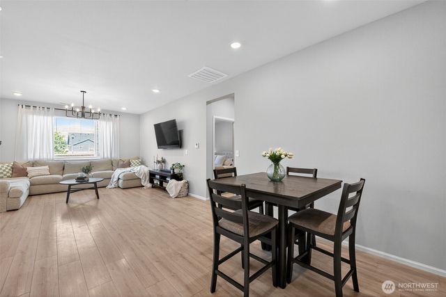 13519 197th St E, Graham, WA 98338