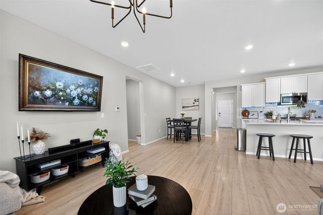 13519 197th St E, Graham, WA 98338