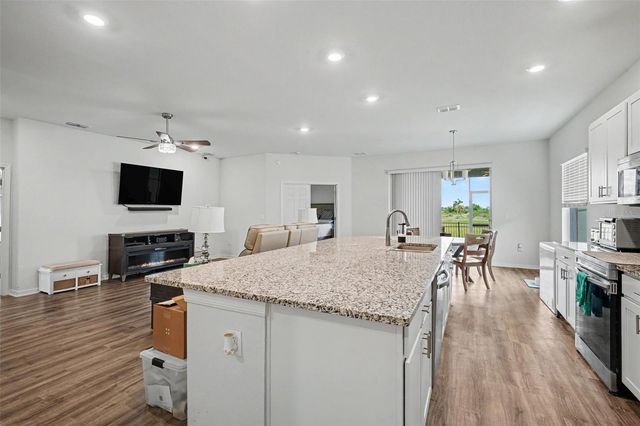 6103 HAMMOCK ISLAND WAY, Haines City, FL 33844
