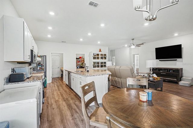 6103 HAMMOCK ISLAND WAY, Haines City, FL 33844