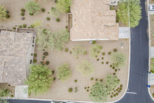 1762 E Sage Thrasher Drive, Green Valley, AZ 85614