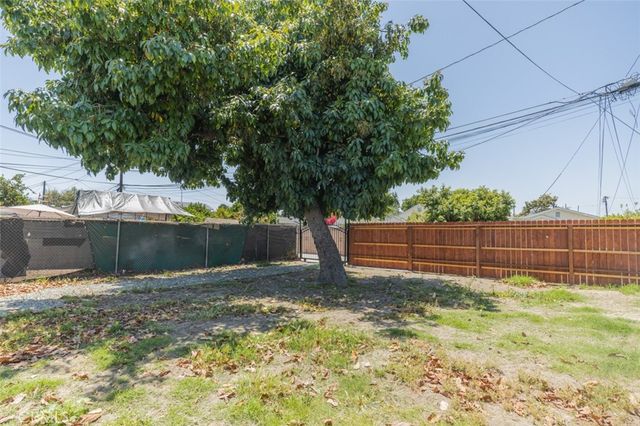 6785 Rose, Long Beach, CA 90805