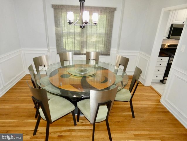 808 ROCK LN, Newark, DE 19713