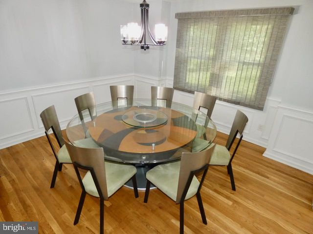 808 ROCK LN, Newark, DE 19713