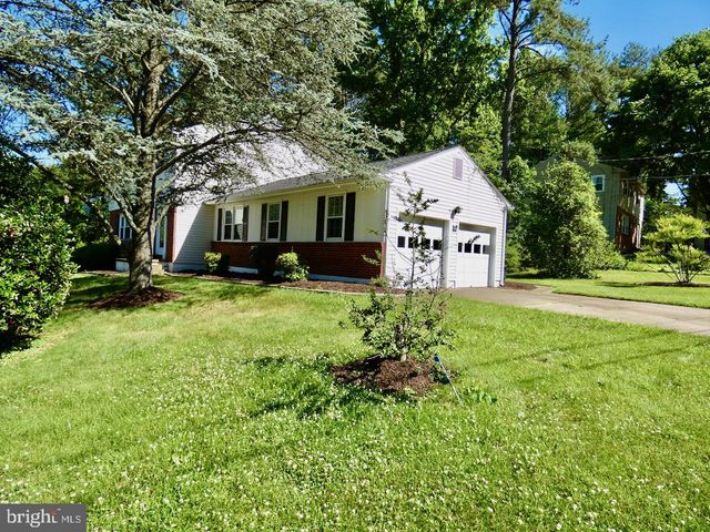 808 ROCK LN, Newark, DE 19713