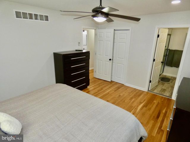 808 ROCK LN, Newark, DE 19713