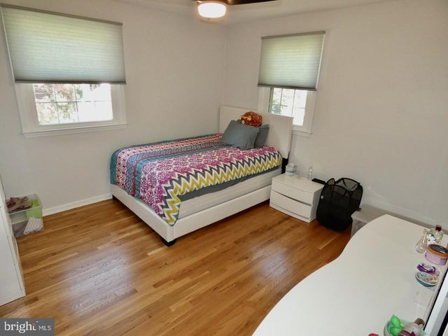 808 ROCK LN, Newark, DE 19713