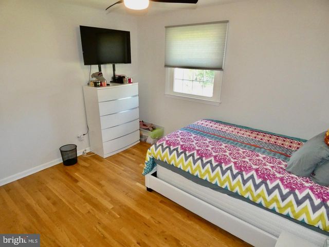 808 ROCK LN, Newark, DE 19713