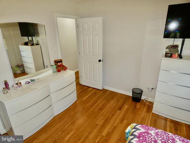 808 ROCK LN, Newark, DE 19713
