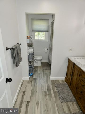 808 ROCK LN, Newark, DE 19713