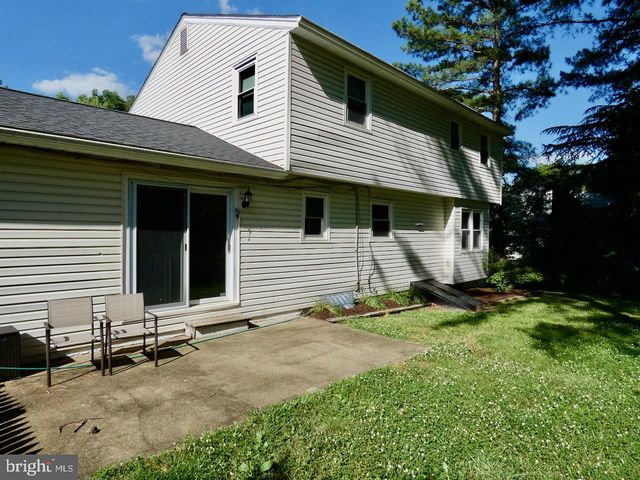 808 ROCK LN, Newark, DE 19713